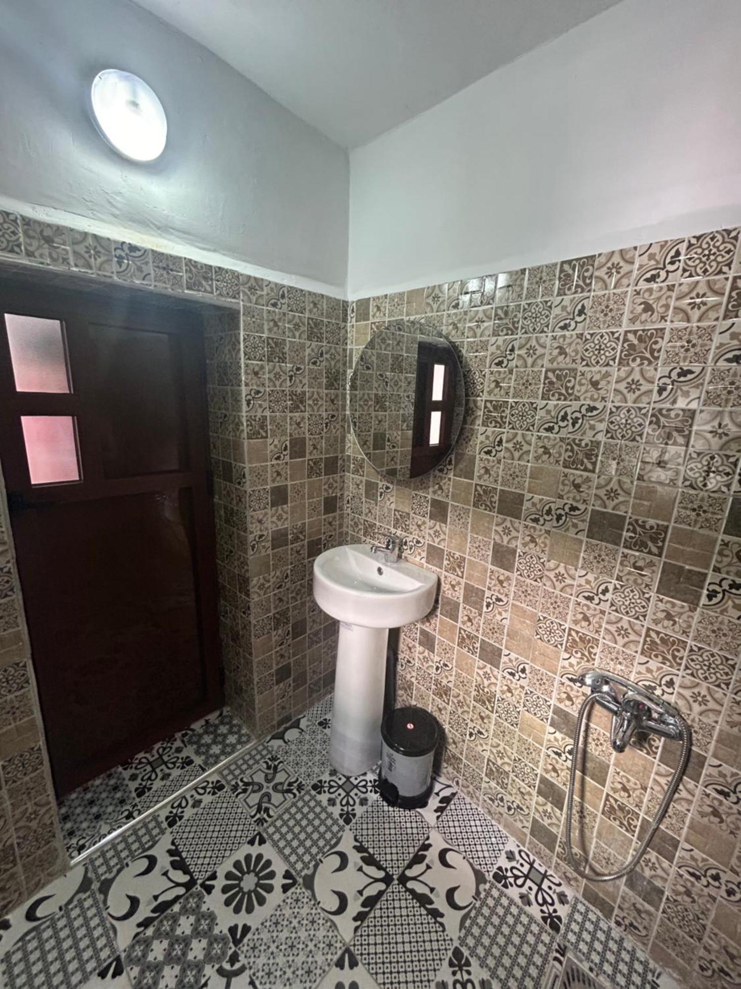 Riad Al Borj Tetouan Bagian luar foto