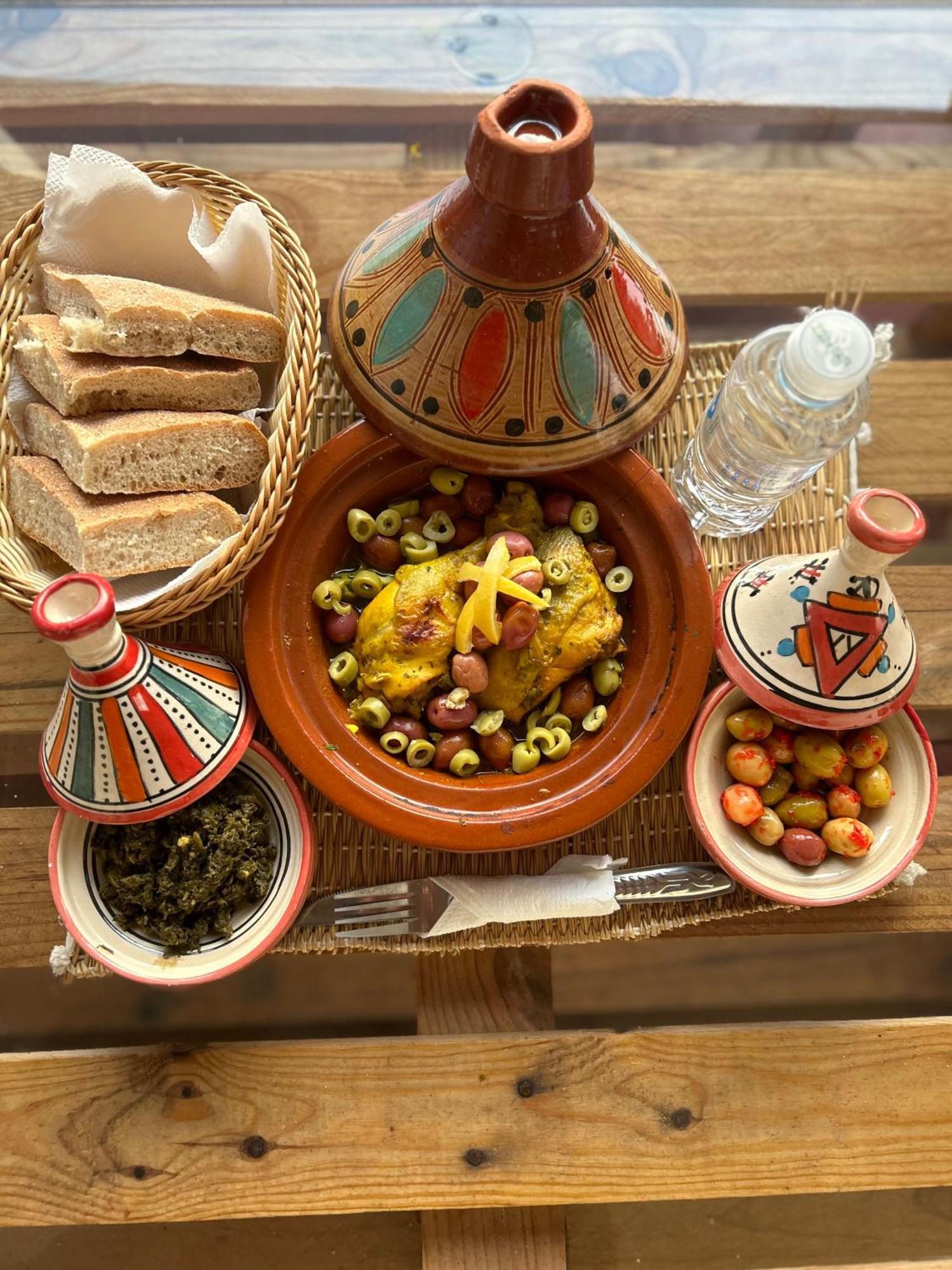 Riad Al Borj Tetouan Bagian luar foto